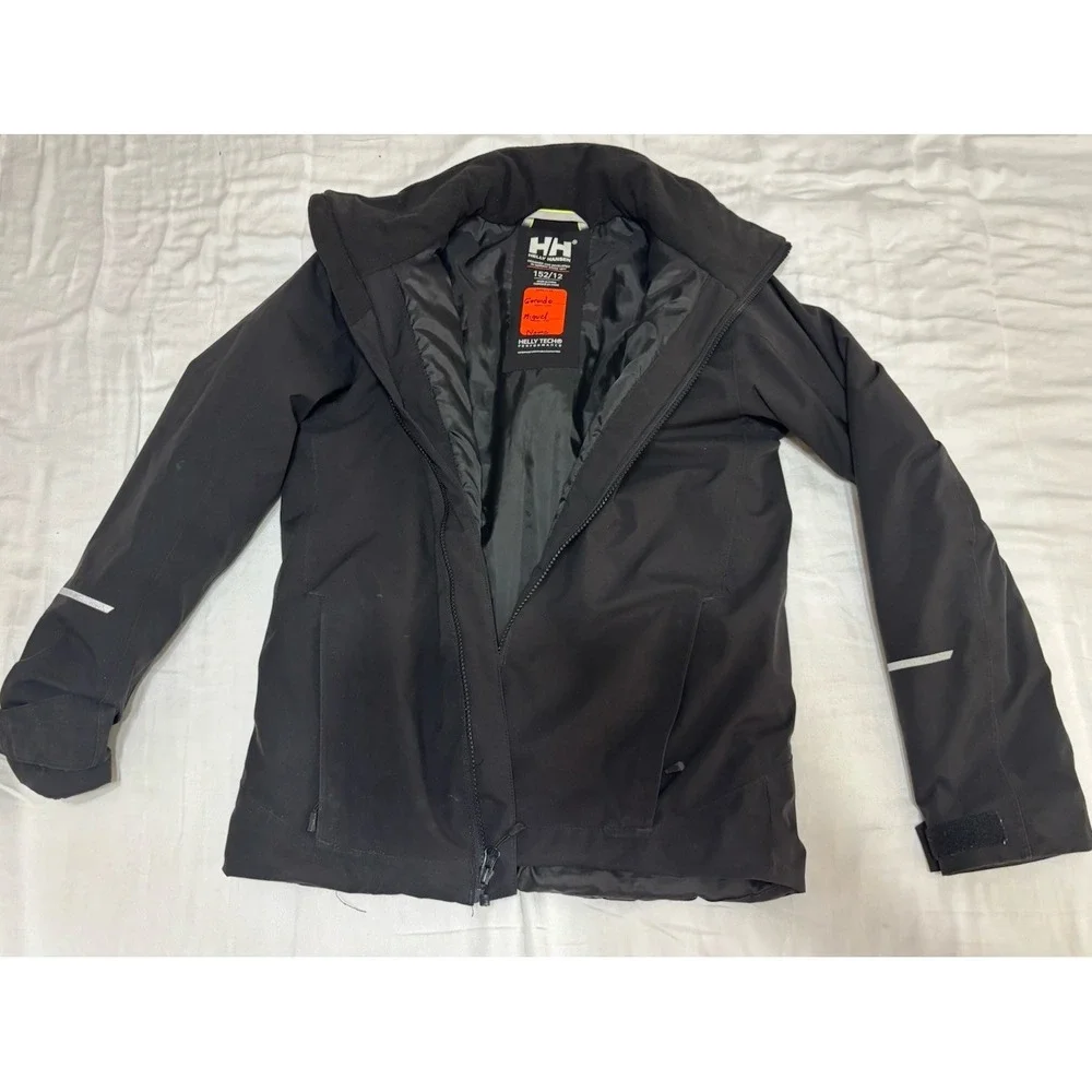 Helly Hansen Boys Quest Ski Jacket. Sz 12, Excellent condition No Hood